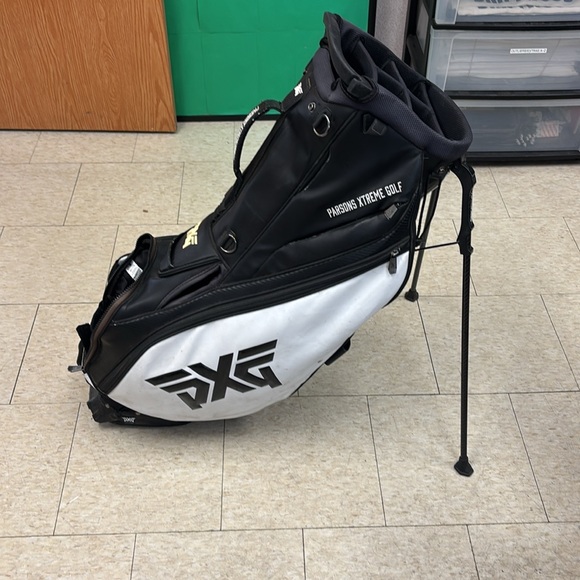 PXG 6 Cell Leather Golf Bag - Picture 3 of 5